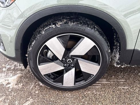 Certified 2024 Volvo C40 P8 Recharge Plus image 10