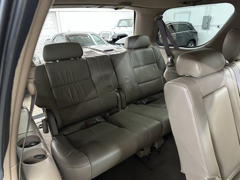Used 2003 Toyota Sequoia Limited AWD/4WD image 17