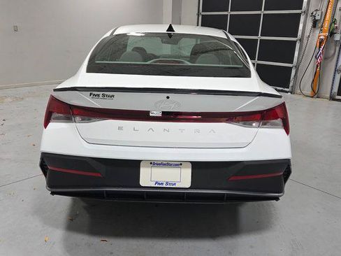 New 2026 Hyundai Elantra Sport FWD image 10