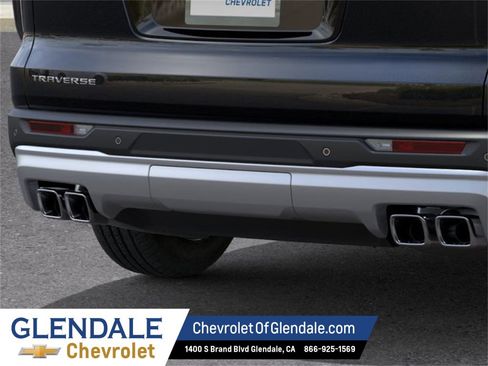 New 2026 Chevrolet Traverse LT w/ LPO, Floor Liner Package image 14