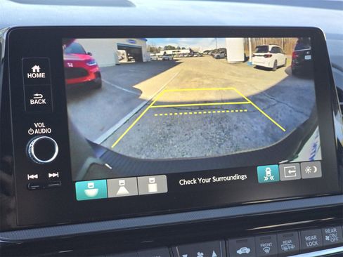 New 2026 Honda Odyssey Touring image 21