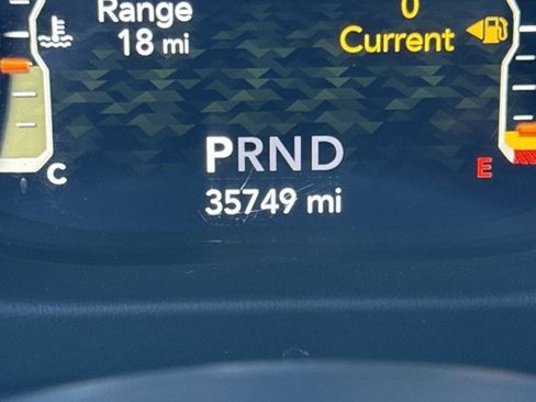 Used 2022 Jeep Wrangler Unlimited Rubicon image 19