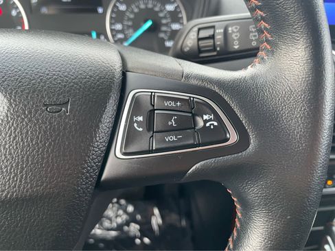 Used 2021 Ford EcoSport SE w/ SE Appearance Package image 18
