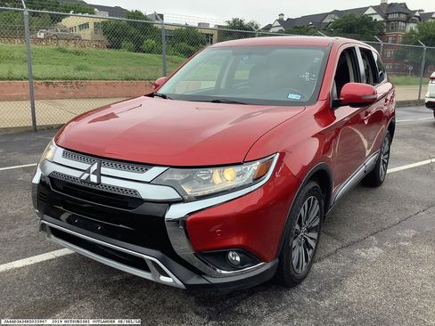 Used 2019 Mitsubishi Outlander SE FWD image 4