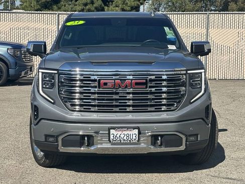 Used 2023 GMC Sierra 1500 Denali w/ Technology Package image 2