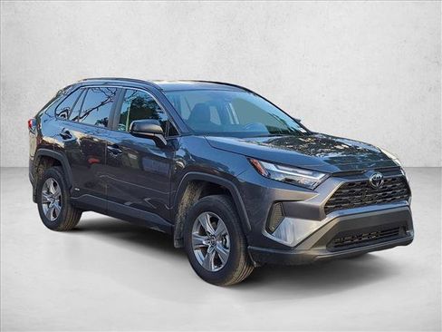 Used 2025 Toyota RAV4 LE AWD/4WD image 3