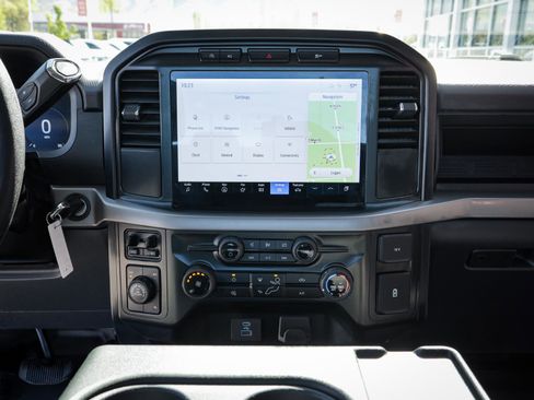 Used 2024 Ford F150 XL image 18