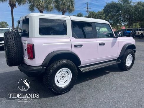 New 2025 Ford Bronco Heritage Edition image 8