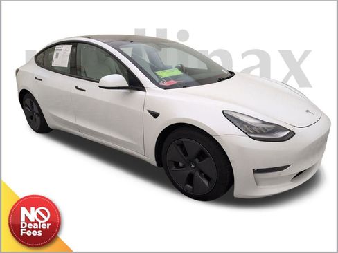 Used 2021 Tesla Model 3 Long Range image 1