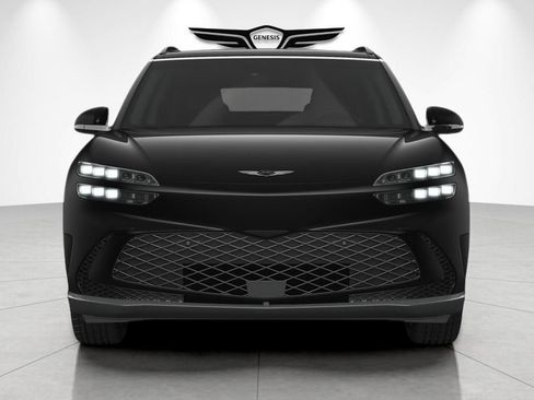 Used 2025 Genesis GV60 Advanced AWD/4WD image 10