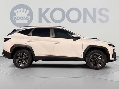 New 2026 Hyundai Tucson SEL Plus AWD/4WD image 8