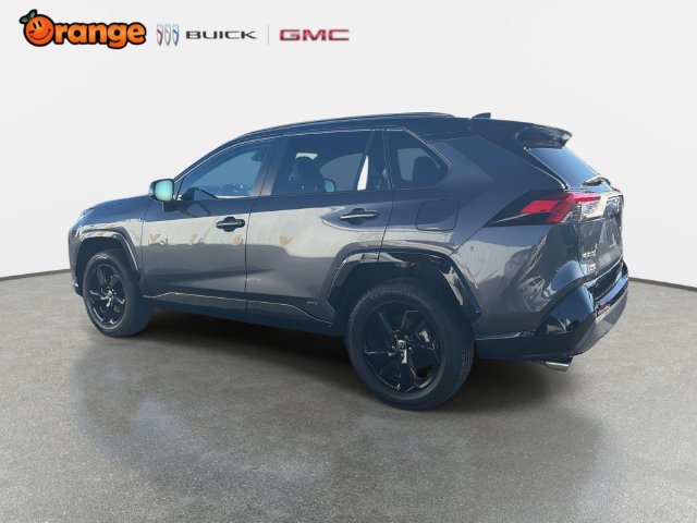 Used 2021 Toyota RAV4 XSE w/ XSE Grade Weather Package AWD/4WD image 6