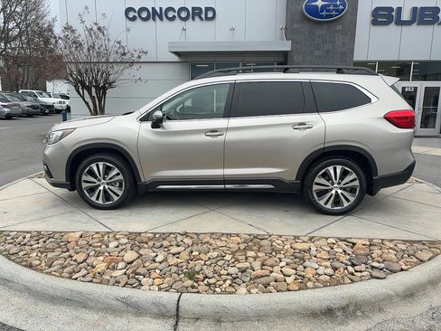 Used 2020 Subaru Ascent Limited w/ Technology Package image 1