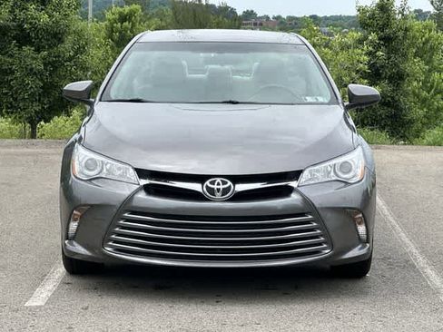 Used 2017 Toyota Camry LE FWD image 18