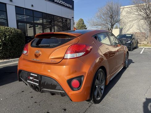 Used 2014 Hyundai Veloster Turbo image 7