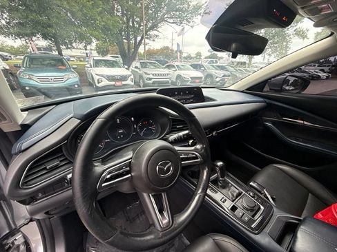 Used 2021 MAZDA CX-30 FWD 2.5 S w/ Preferred Package image 17