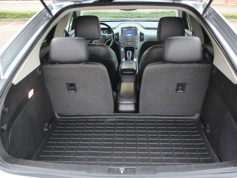 Used 2014 Chevrolet Volt Premium w/ Premium Trim Package FWD image 25