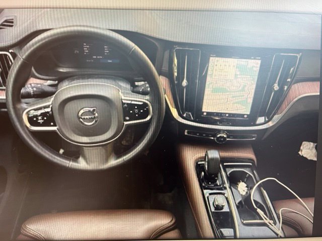 Used 2024 Volvo S60 T8 Ultimate w/ Climate Package AWD/4WD image 3