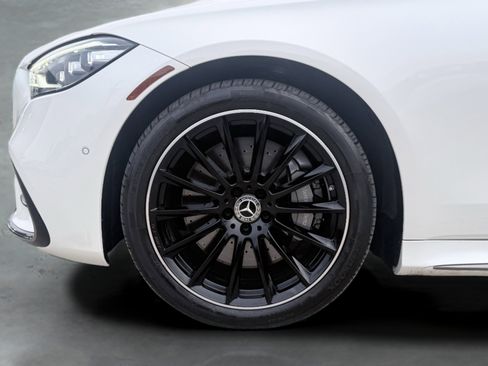 Used 2023 Mercedes-Benz S 580 4MATIC Sedan image 16