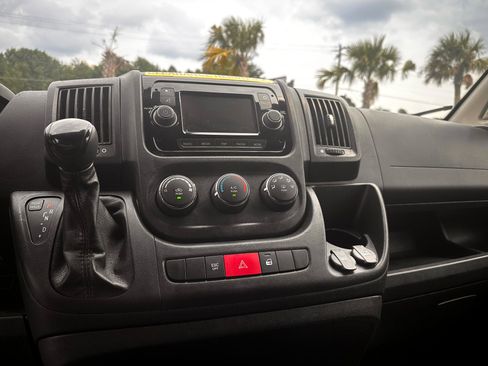 Used 2021 RAM ProMaster 3500 image 17