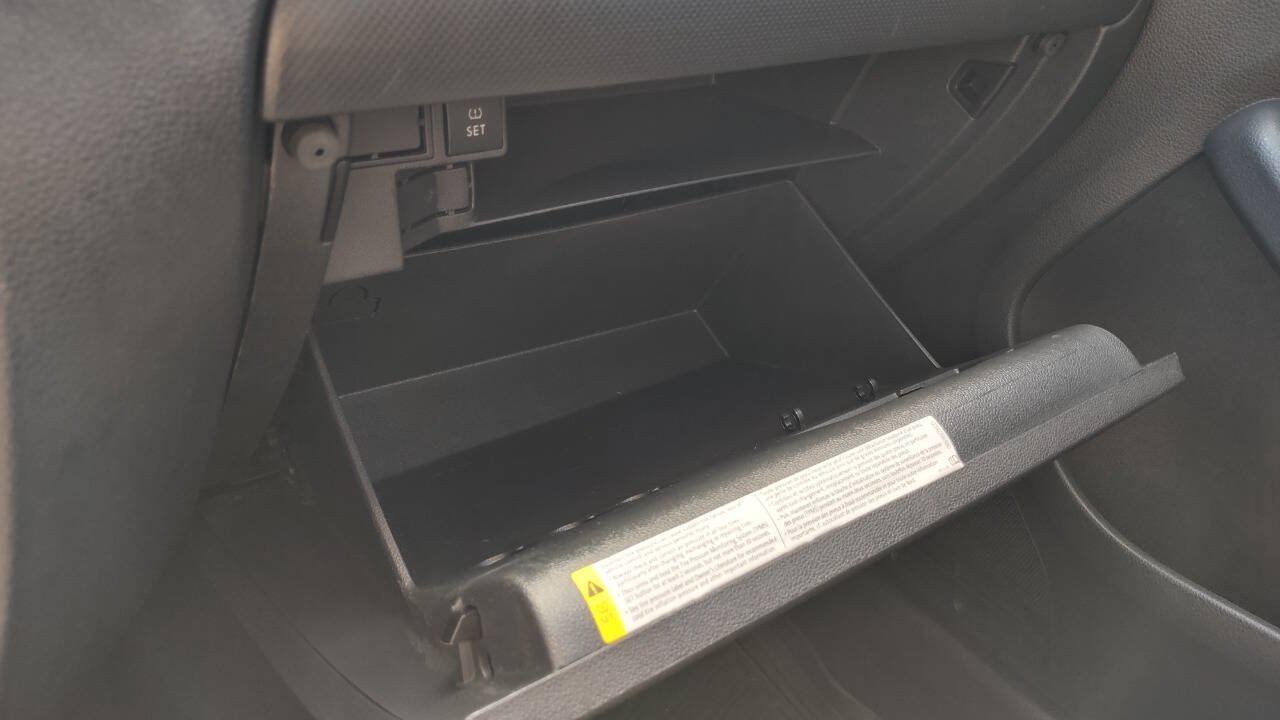 Used 2015 Volkswagen Jetta S FWD image 21