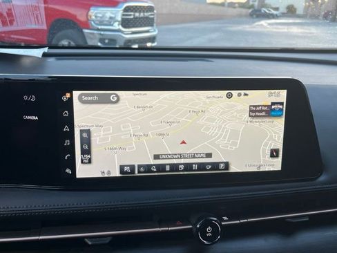 Used 2023 Nissan Ariya AWD image 23