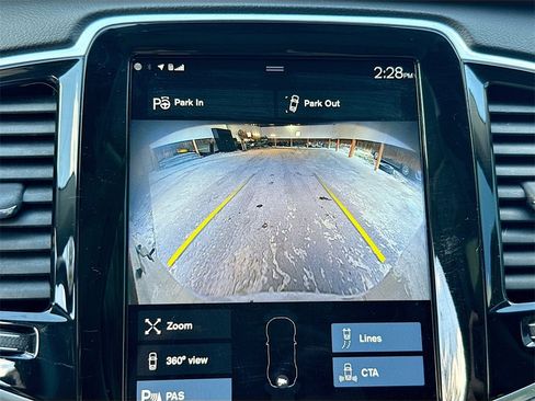 Used 2022 Volvo XC90 T6 Inscription w/ Lounge Package image 15