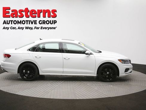 Used 2022 Volkswagen Passat 2.0T SE image 79