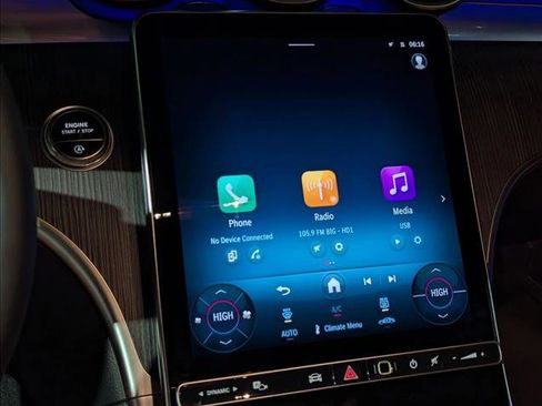 Used 2025 Mercedes-Benz C 300 Sedan image 12