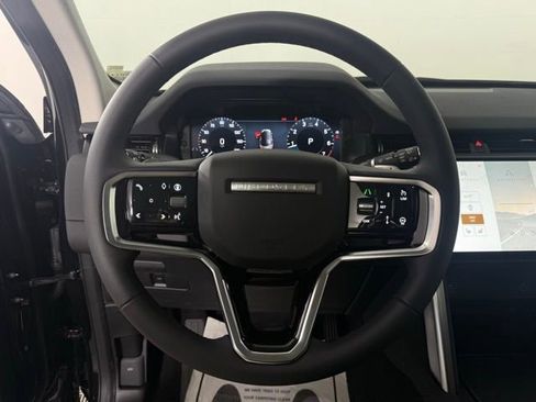 New 2025 Land Rover Discovery Sport S image 37