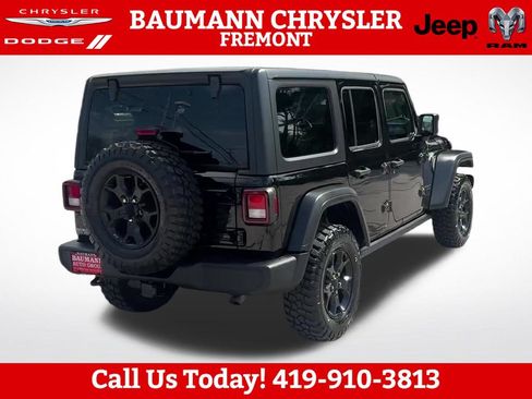 Used 2022 Jeep Wrangler Unlimited Sport AWD/4WD image 6