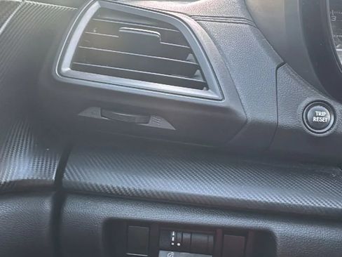 Used 2023 Subaru Crosstrek 2.0i image 23