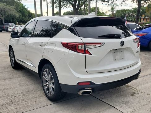 Certified 2023 Acura RDX FWD w/ Technology Package image 5