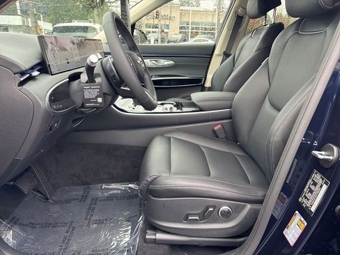 New 2026 Genesis GV70 2.5T AWD/4WD image 19