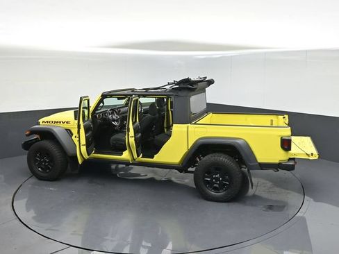 Used 2023 Jeep Gladiator Mojave AWD/4WD image 60