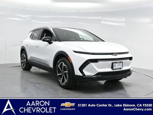 New 2026 Chevrolet Equinox EV LT image 57