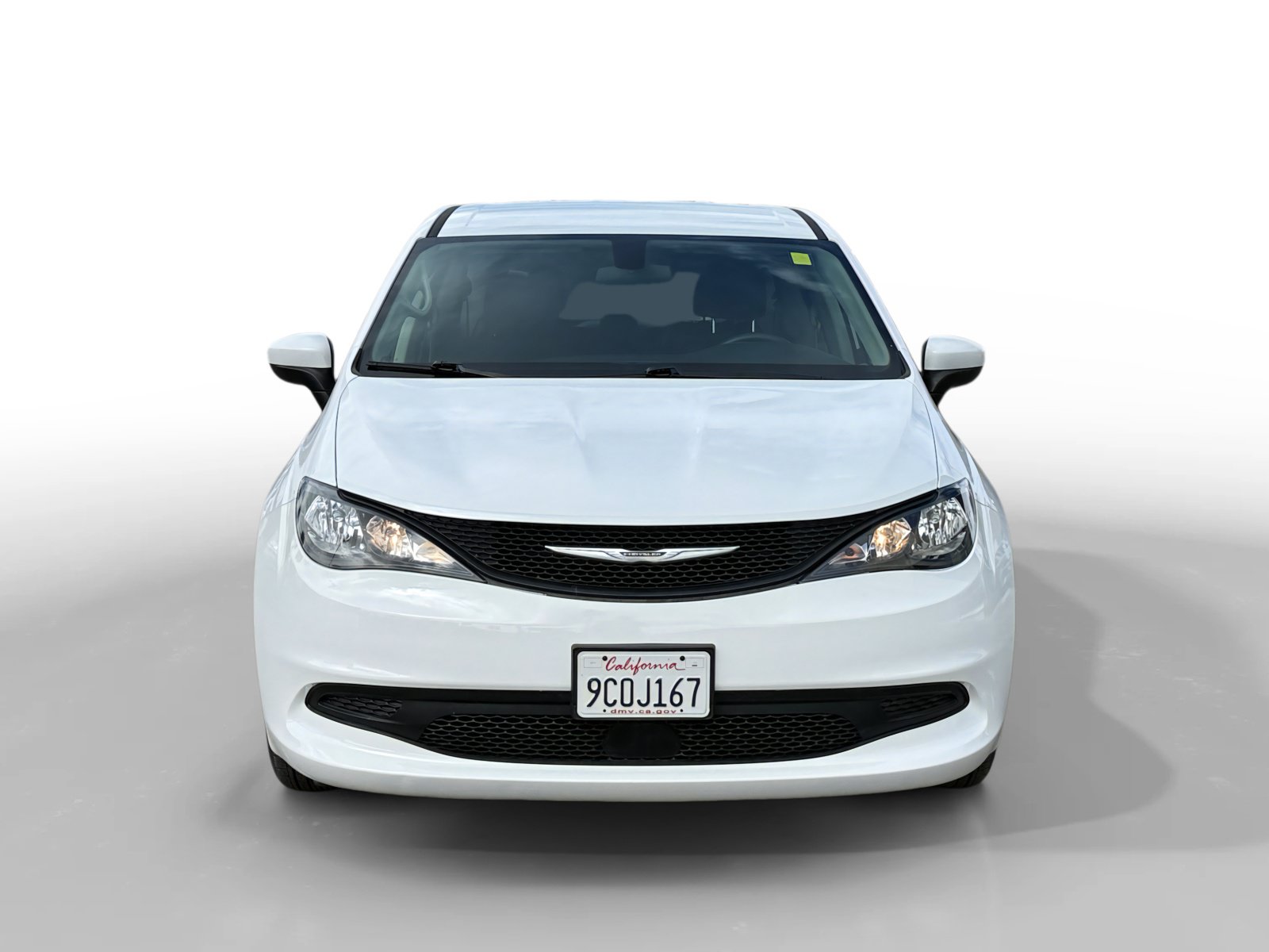 Used 2022 Chrysler Voyager LX FWD image 8