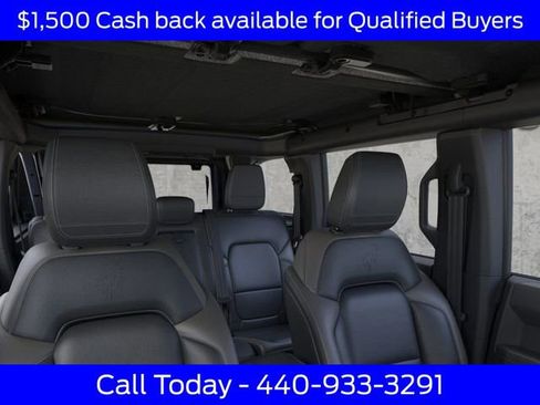 New 2025 Ford Bronco Outer Banks w/ Sasquatch Package image 13