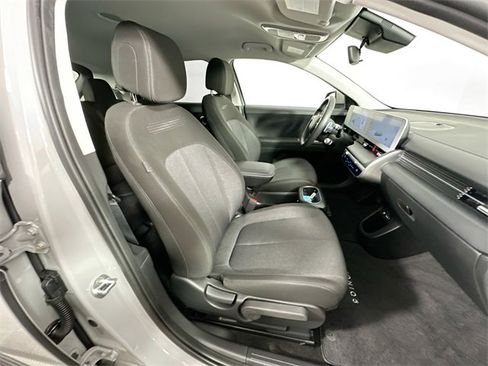Used 2022 Hyundai Ioniq 5 SE image 28