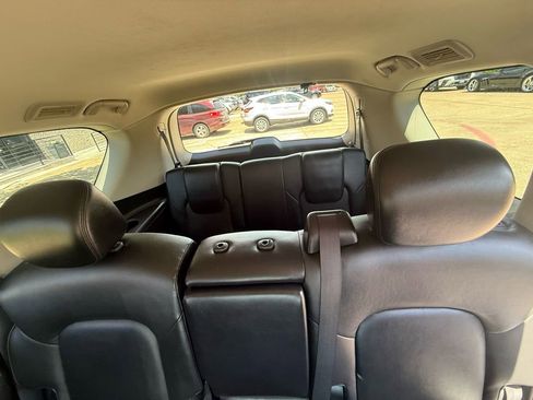 Used 2021 Nissan Armada SV RWD image 20