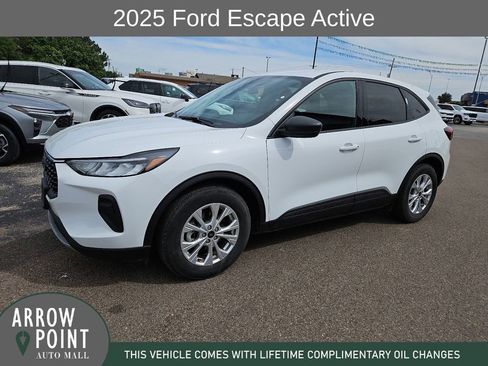 Used 2025 Ford Escape Active FWD image 5