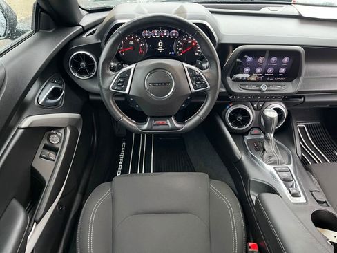 Used 2020 Chevrolet Camaro SS image 2