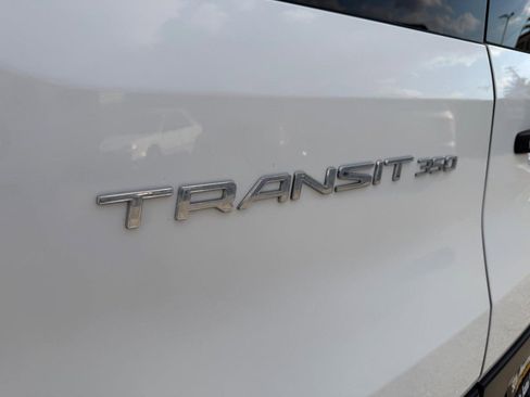 Used 2018 Ford Transit 350 XL image 47