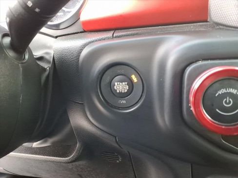 Used 2022 Jeep Wrangler Unlimited Rubicon w/ LED Lighting Group image 23