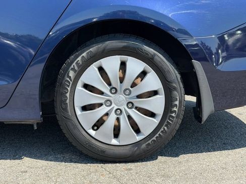 Used 2012 Honda Accord LX image 13