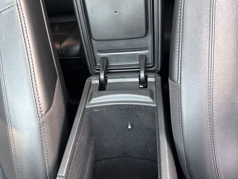 Used 2021 Jeep Grand Cherokee Limited AWD/4WD image 23