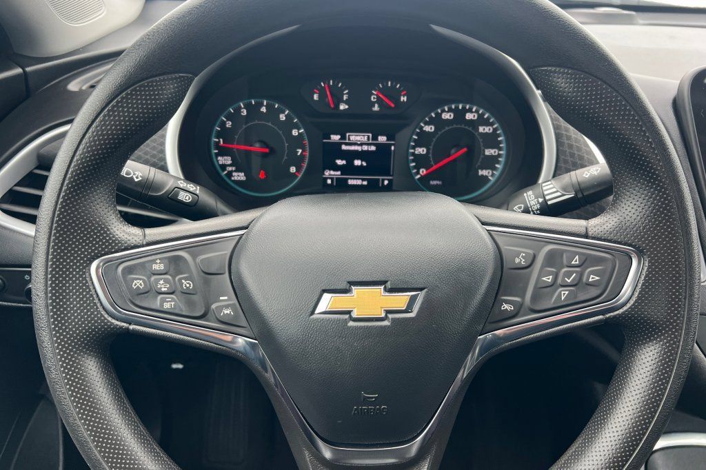Used 2024 Chevrolet Malibu LT FWD image 19