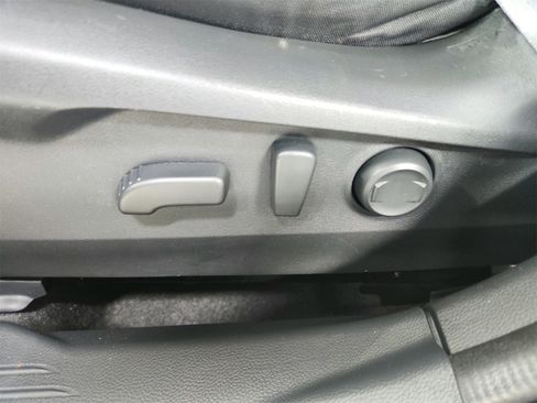 Used 2021 Subaru Outback Premium image 20