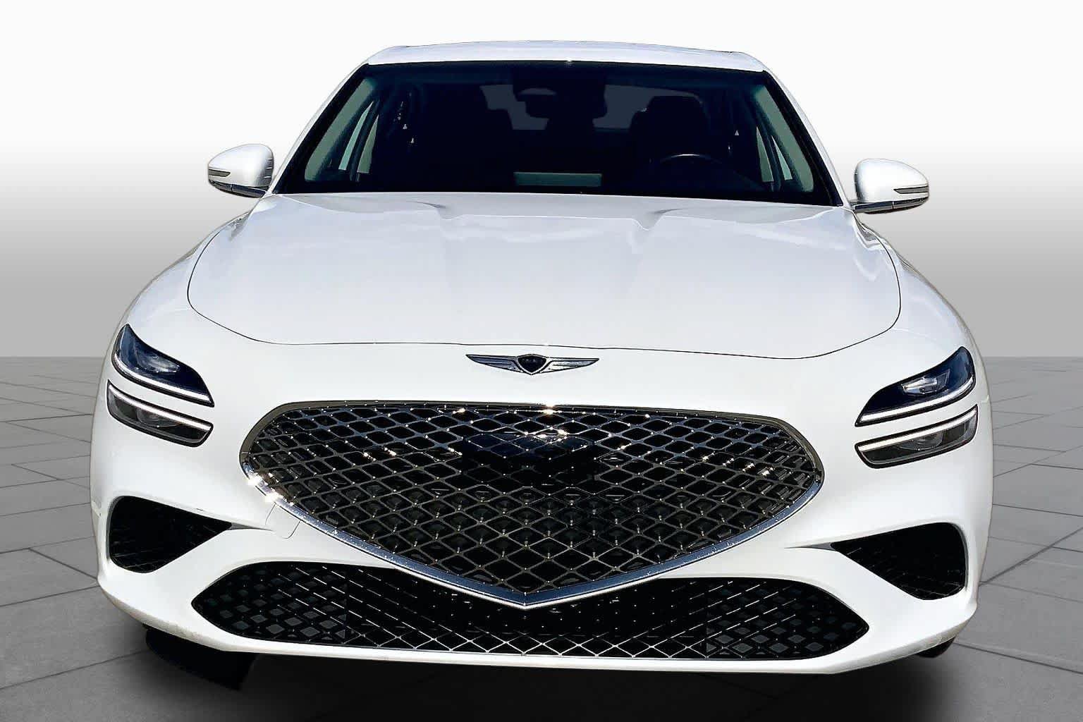 Used 2025 Genesis G70 2.5T AWD/4WD image 4