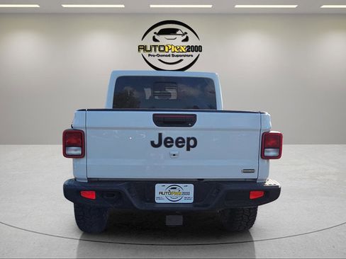 Used 2022 Jeep Gladiator Overland w/ Popular Equipment Package image 6